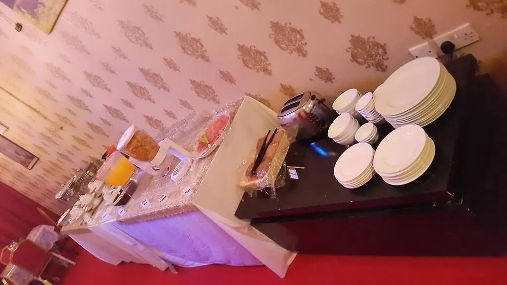 Al Raien Hotel Apartment Dubai