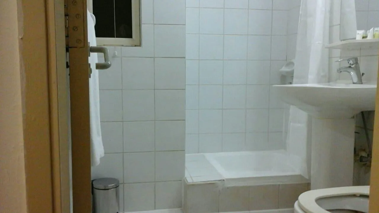 *** מלון דירות דובאי Al Raien Hotel Apartment איחוד האמירויות הערביות