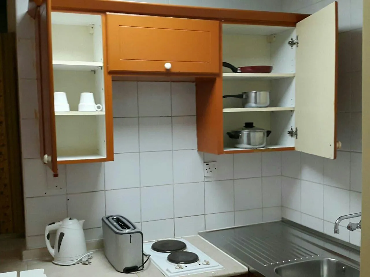 Al Raien Hotel Apartment Dubai 3*,  United Arab Emirates